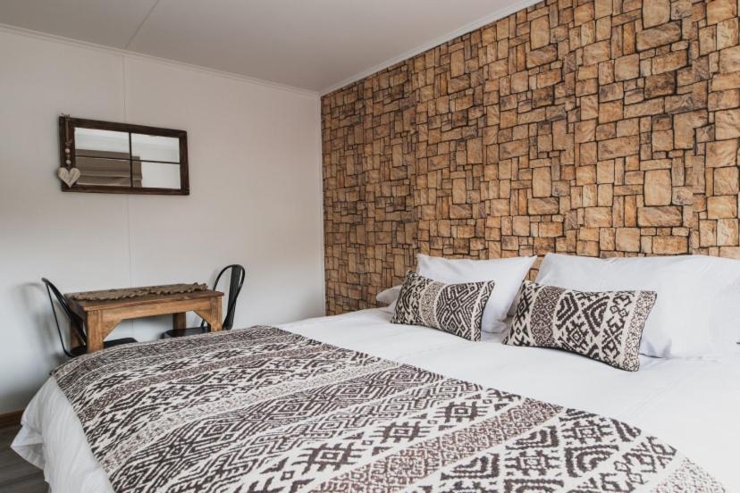 Hostal Lago Condor Puerto Natales Ngoại thất bức ảnh