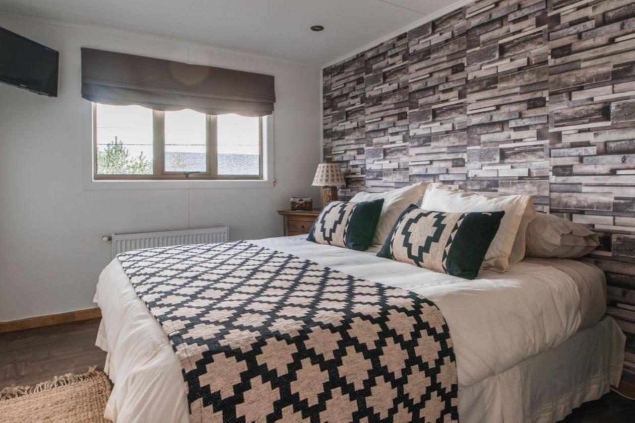 Hostal Lago Condor Puerto Natales Ngoại thất bức ảnh